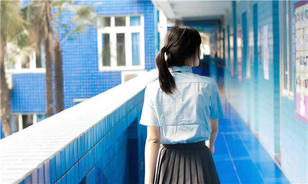 开远如何找到一个可以帮助我生孩子的女人？